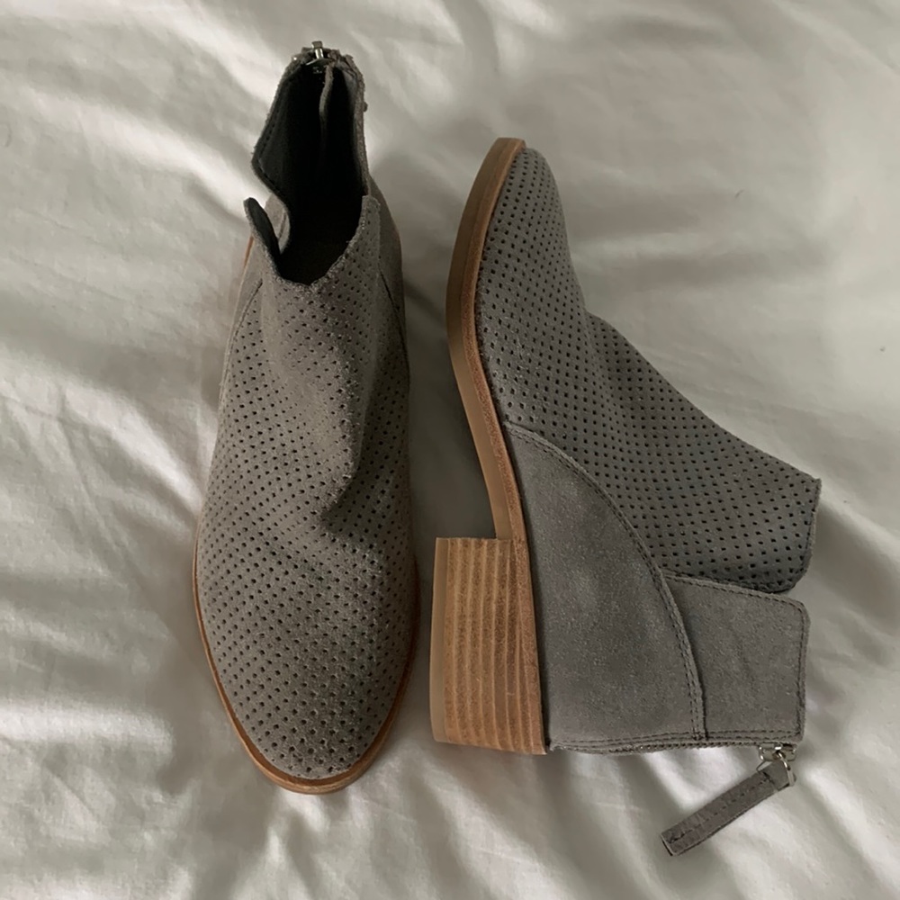NWOT! Dolce Vita Perforated Suede Ankle Boot